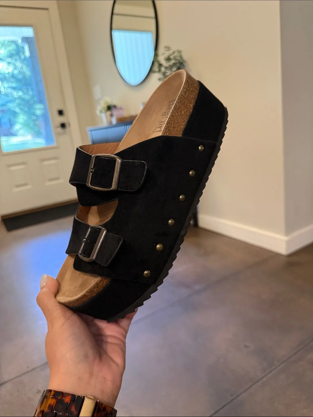 Platform sandals size 10
